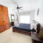 Caribbean Mojito Beach Hotel Wifi Villas And Apartments Long Term Los Corales Beach Club & Spa